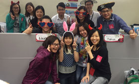 Colleagues wore accessories on the event day and celebrated Halloween in advance.